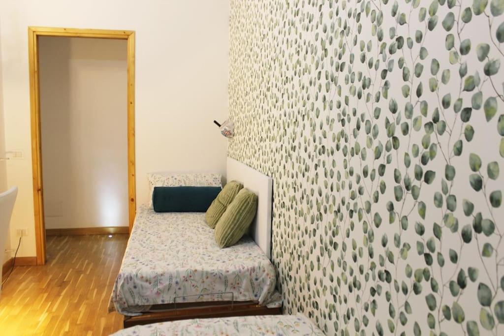 Apartament Easy Napoli Duomo Zewnętrze zdjęcie