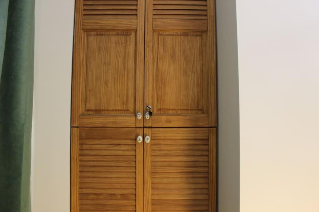 Apartament Easy Napoli Duomo Zewnętrze zdjęcie